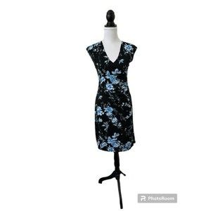 W Wrapper Dress Sz S Sleevesless Black with Light Blue flowers